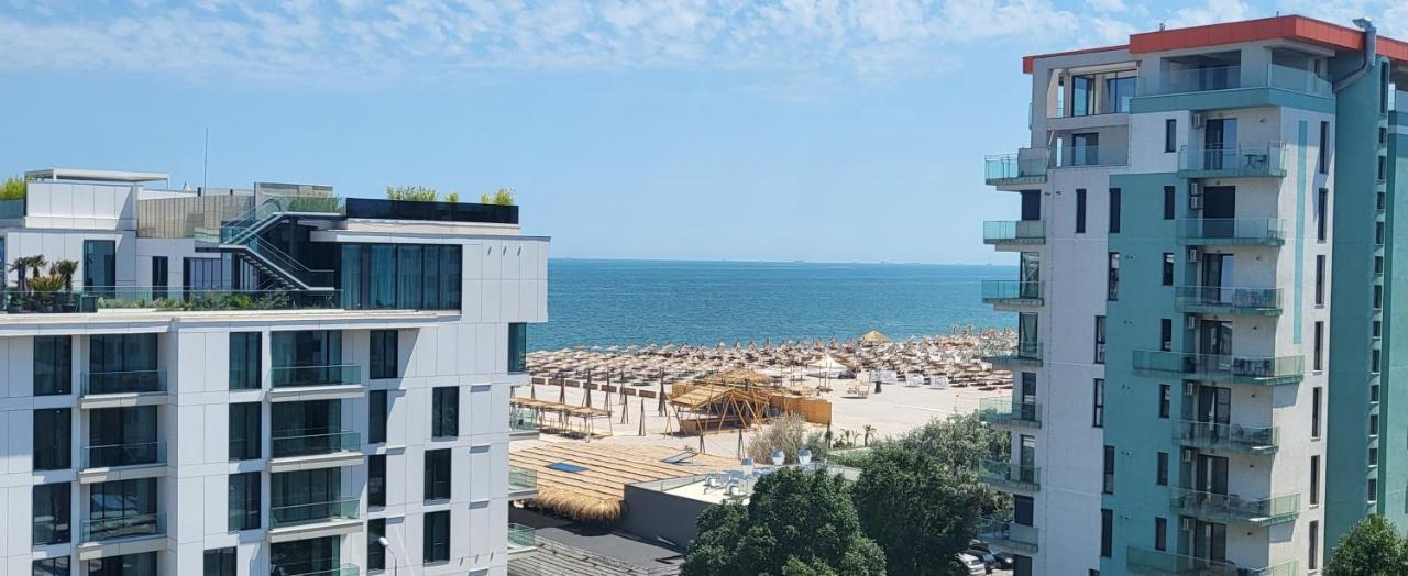 Luna Rossa Sumerland Mamaia Ngoại thất bức ảnh